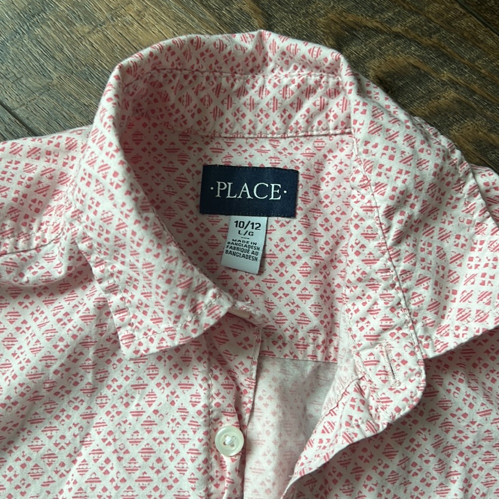 Boys collared shirt size 10/12 - Picture 2 of 2